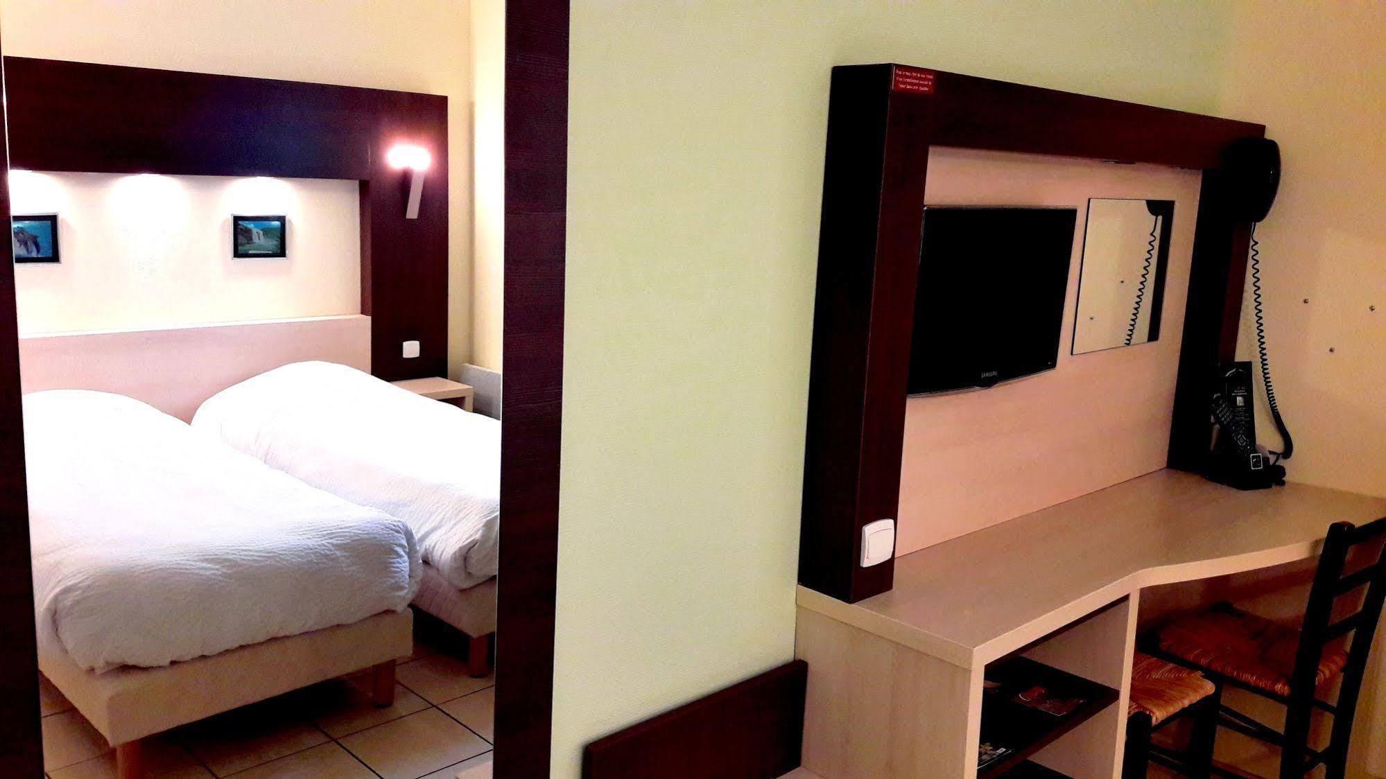 Logis Jum'Hotel Saints-Geosmes Ngoại thất bức ảnh